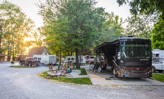 Camping near Whispering Oaks Campground: Rvino - The Broken Banjo, Manchester, Tennessee