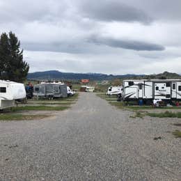 2 Bar Lazy H RV Campground