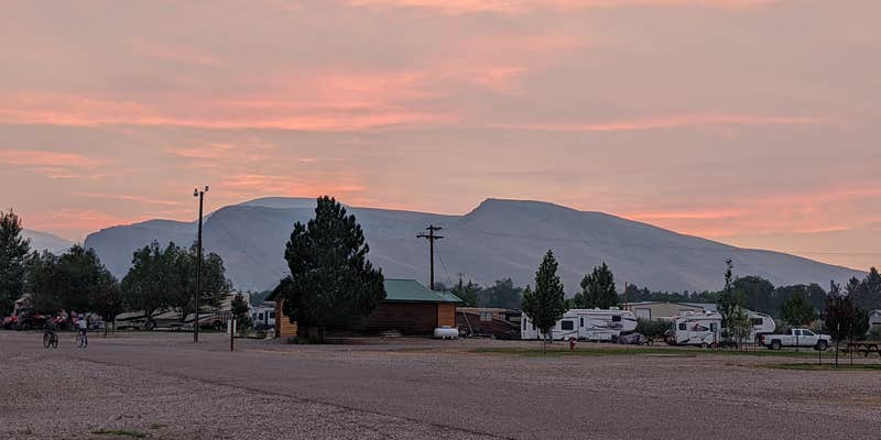 Camper submitted image from Round Valley RV Park