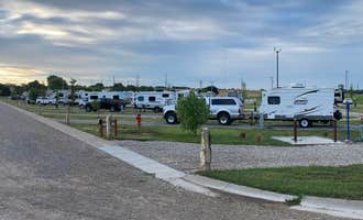 Camping near Sunflower RV Park: Creek Side Resort, Hays, Kansas