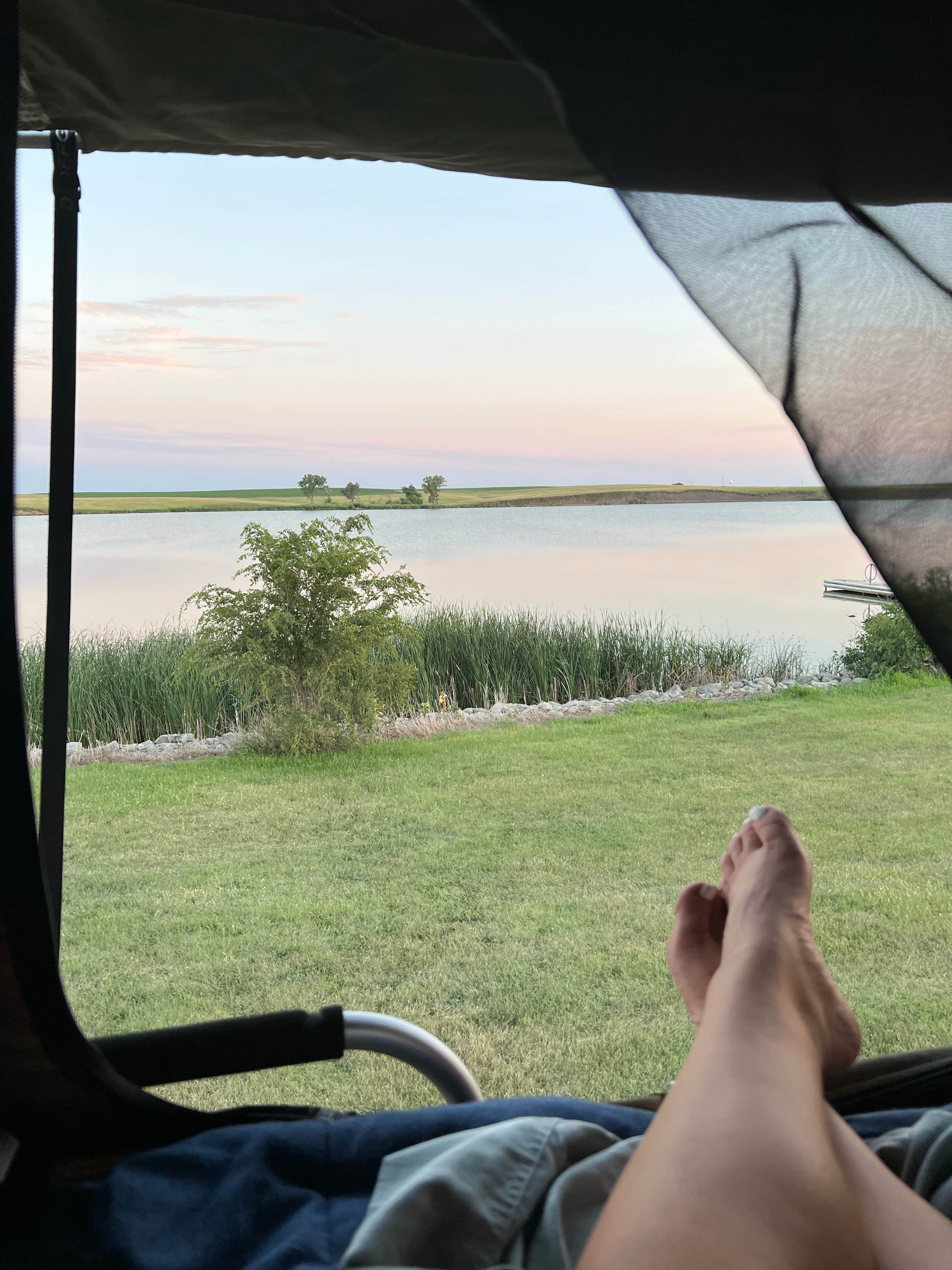 Camping near Oacoma Flatts: Byre Lake Recreation Area, Chamberlain, South Dakota