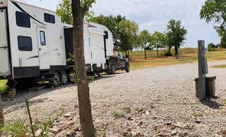 Camping near East Fork Park Campground: Dove Hill RV Park, Farmersville, Texas