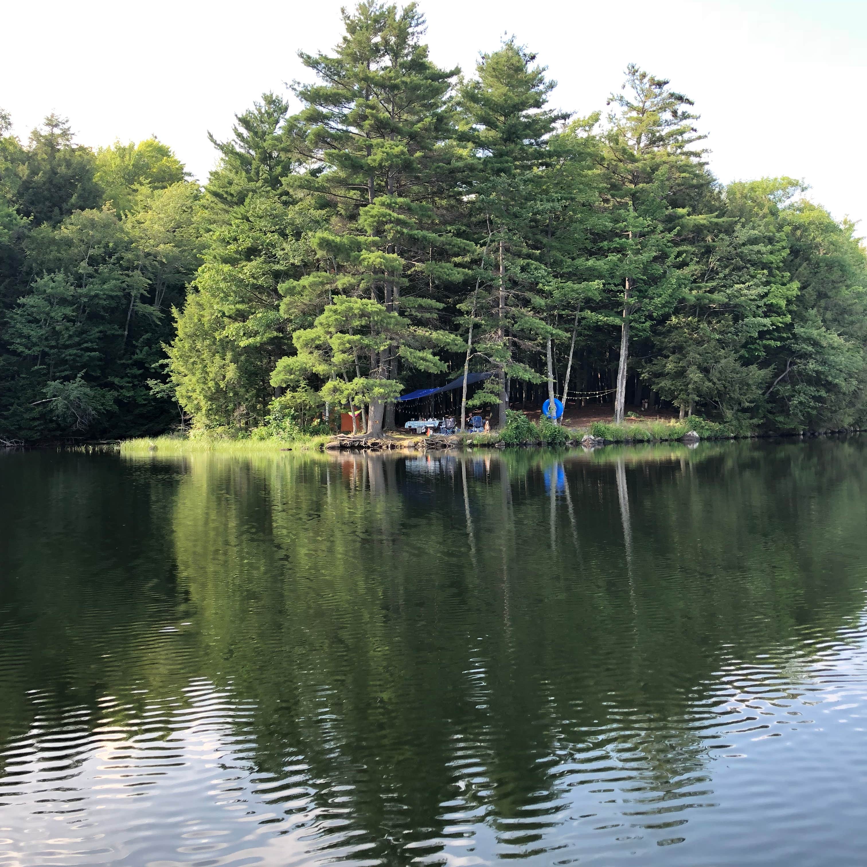 Escape To Putnam Pond: Your Adirondack Adventure Awaits!