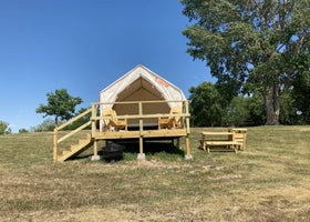 Tentrr State Park Site - Nebraska Sherman SRA  Middle Ridge Lakeview H    Single Camp