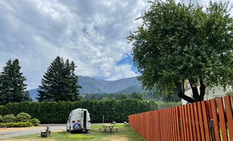 Camping near Moorage Camp and Boat Launch — Beacon Rock State Park: Port of Cascade Locks Campground, Cascade Locks, Oregon