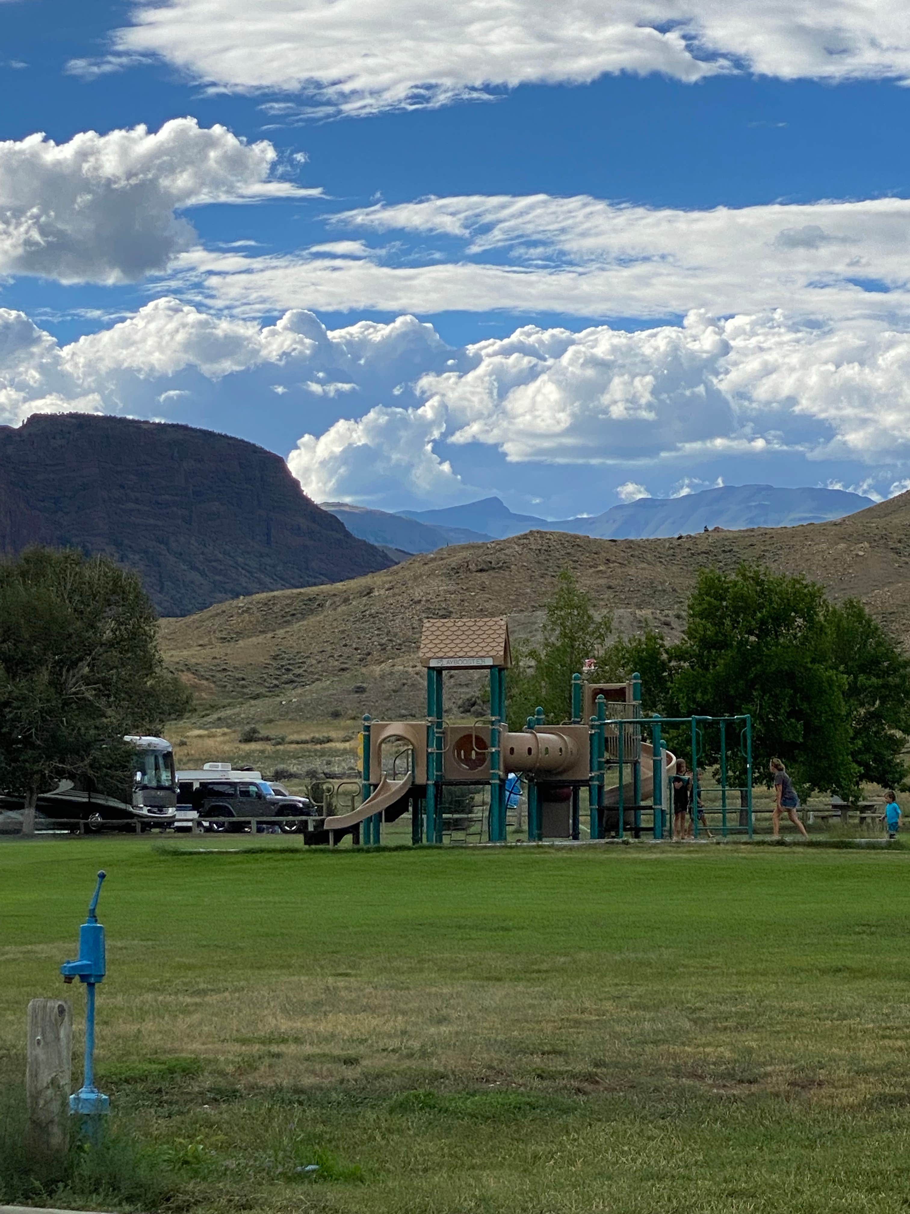 Best Camping in and Near Buffalo Bill State Park