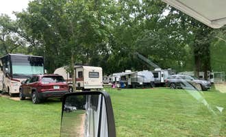 Camping near Lowden State Park Campground: Blackhawk Valley Campground, Rockford, Illinois
