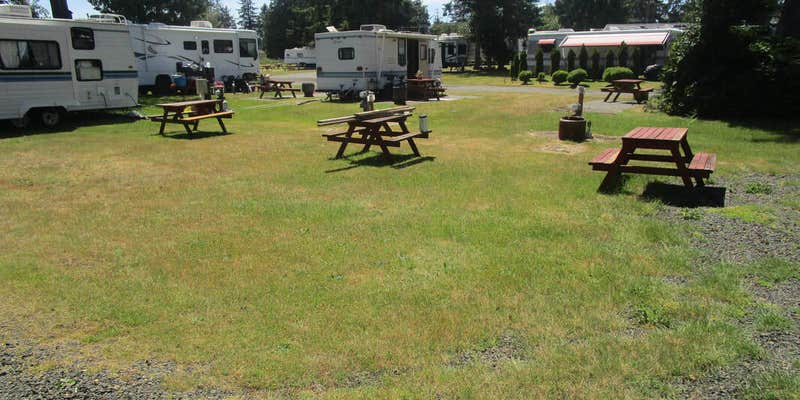 Camper submitted image from PACIFIC MOTEL & RV