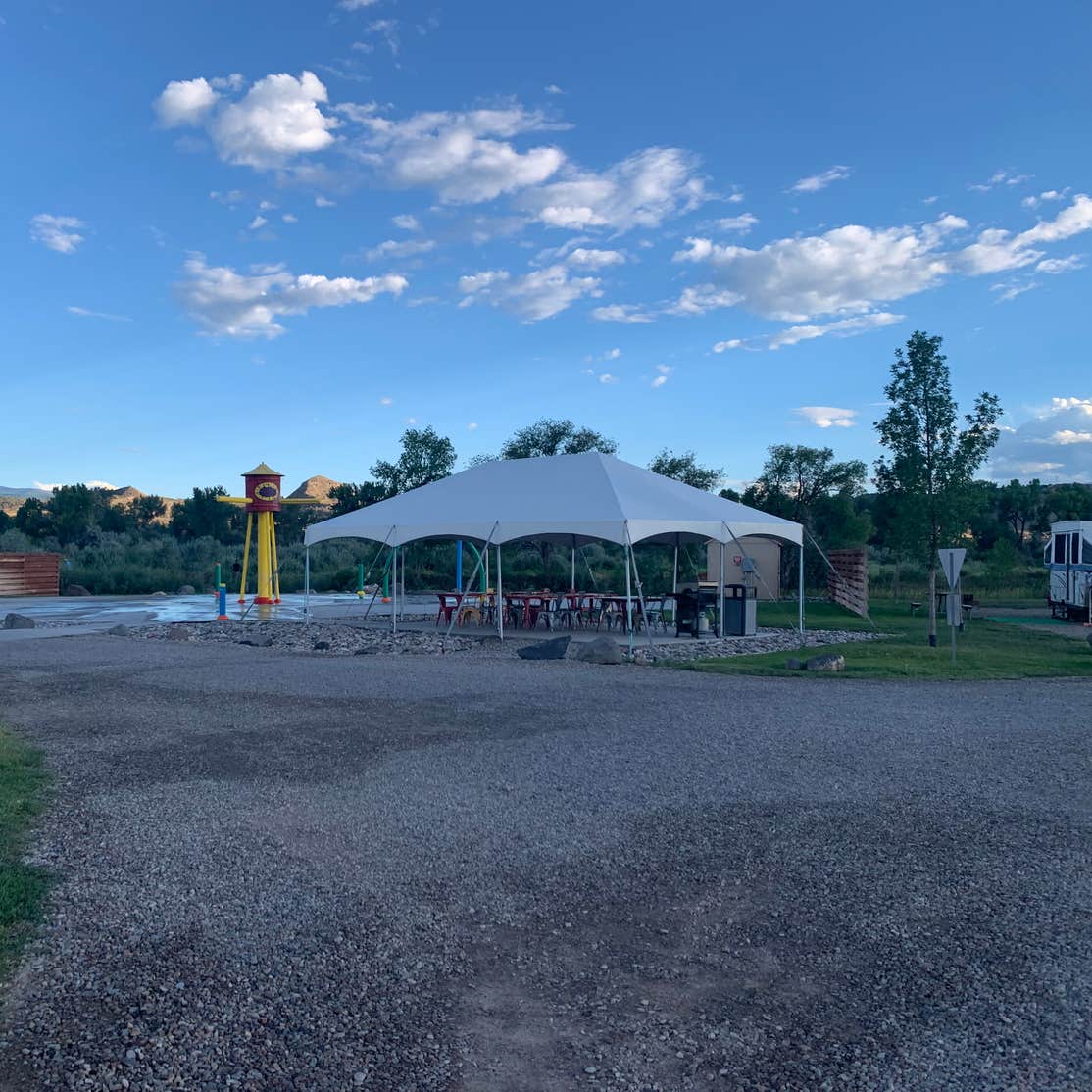 Glenwood Springs West/Colorado River KOA Camping Silt, CO