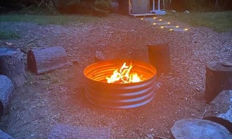 Camping near Camp Coldbrook Golf & RV Resorts: The Woodland's Edge Glampsite and Hot Tubs, Belchertown, Massachusetts