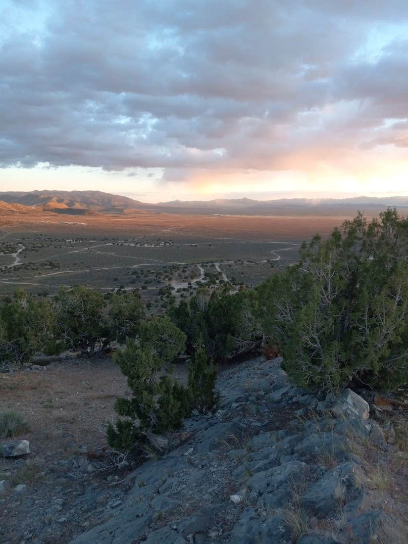Camping near Skull Valley Rd Dispersed Camping: Seven Mile Pass, Eagle Mountain, Utah