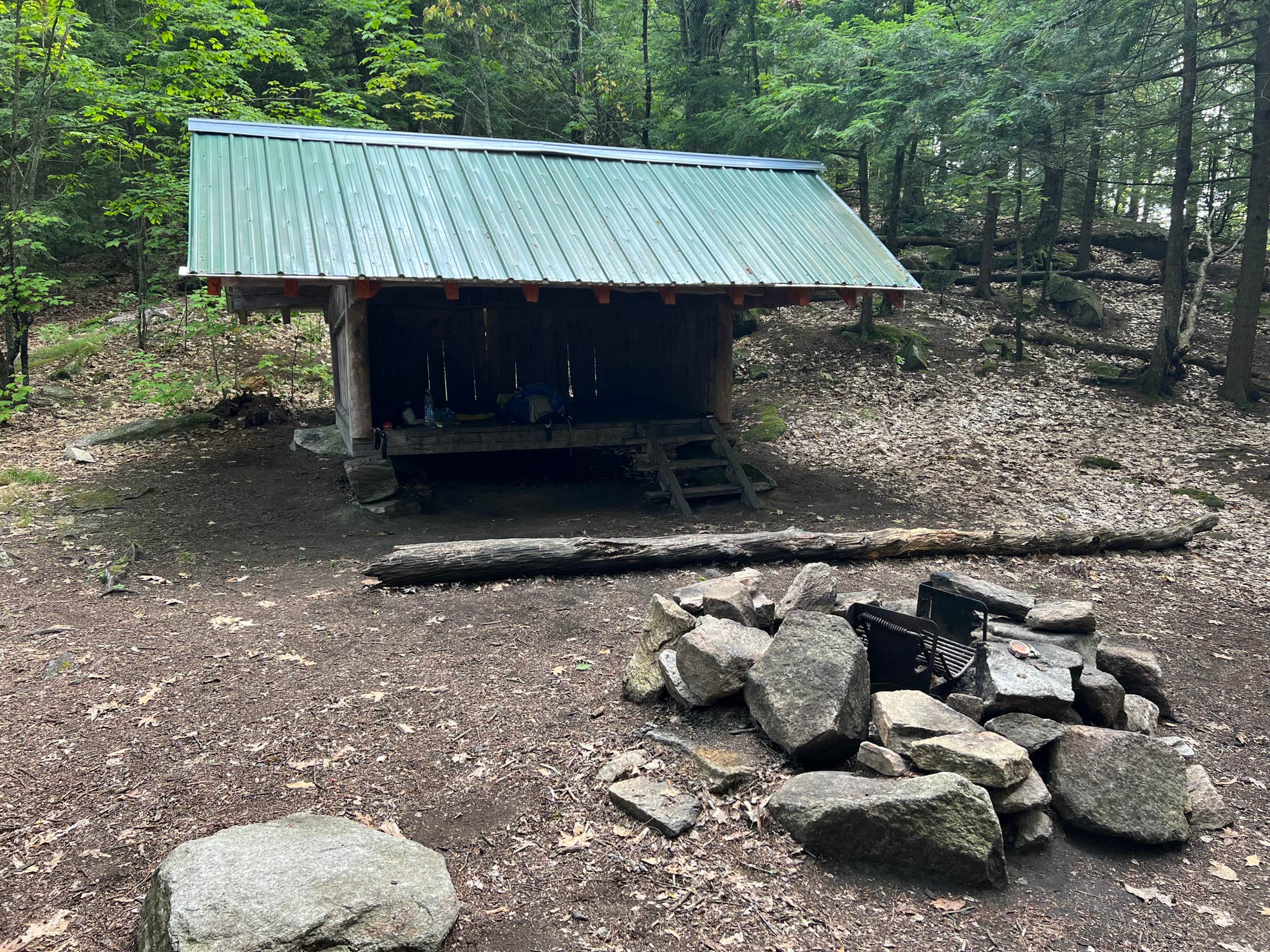 Velvet Rocks Shelter Backcountry Campground on the AT in NH Camping ...