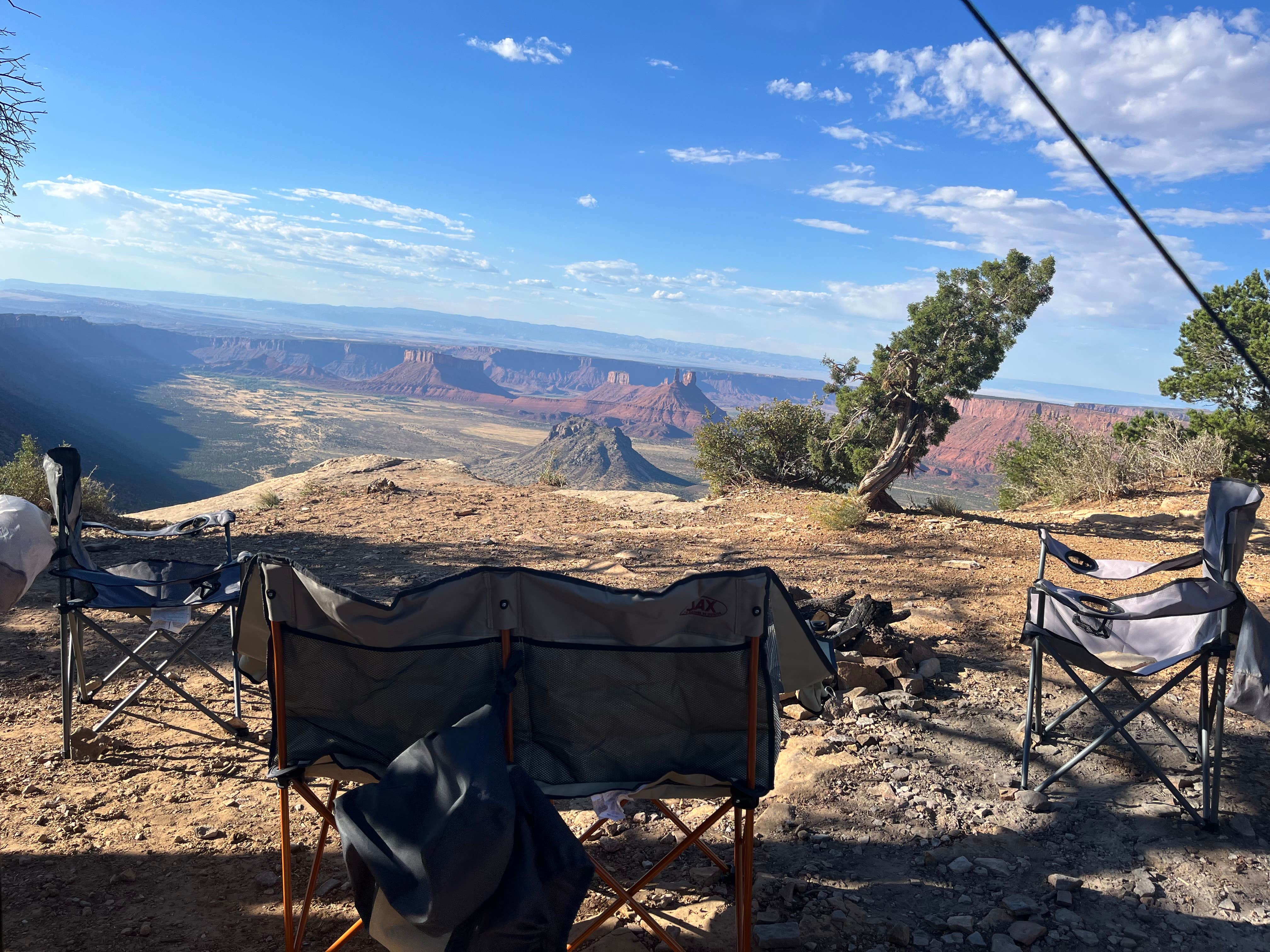 Tessa H.'s photo at Porcupine rim campground near Castle Valley, UT