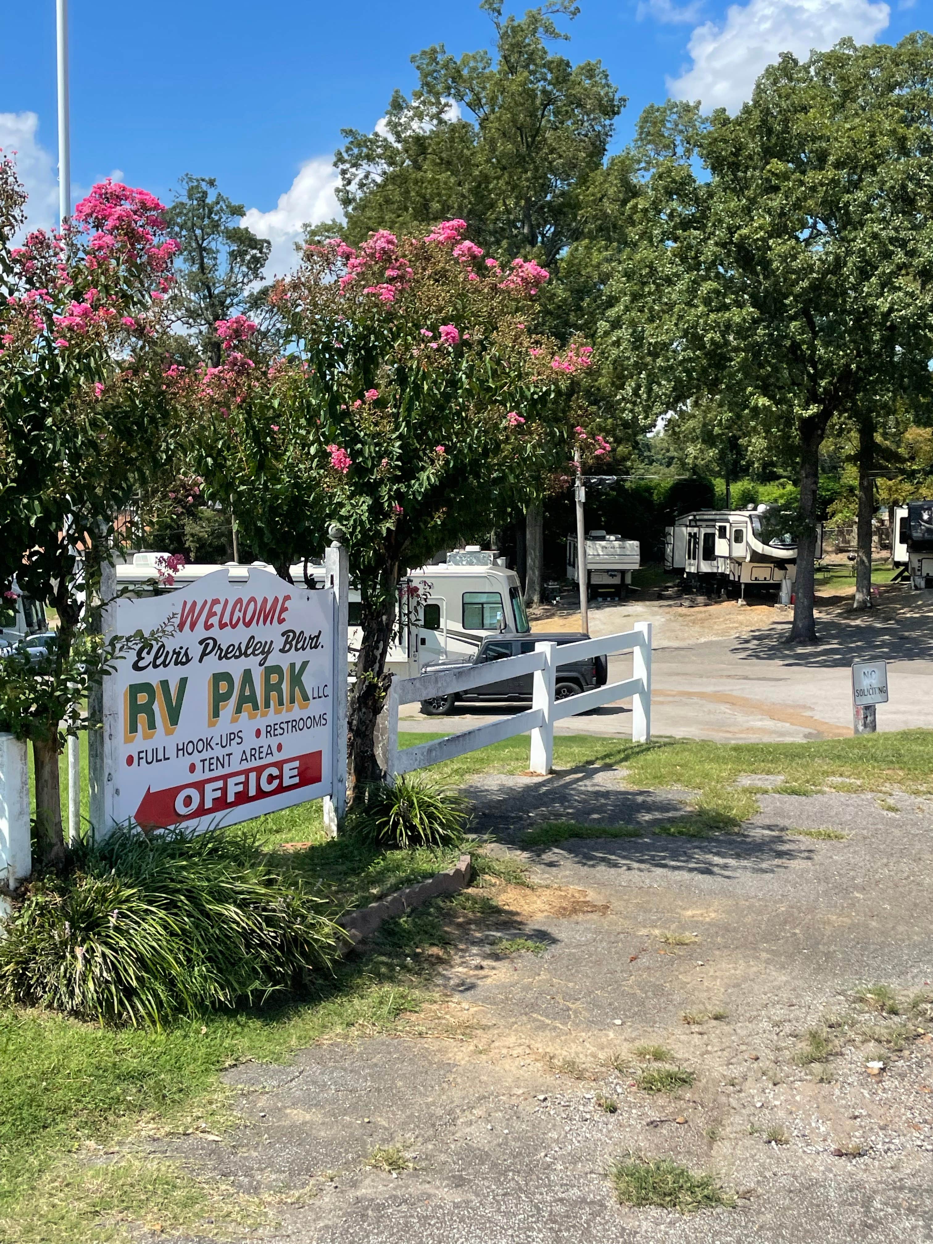 Camper submitted image from Elvis Presley Boulevard RV Park - 5