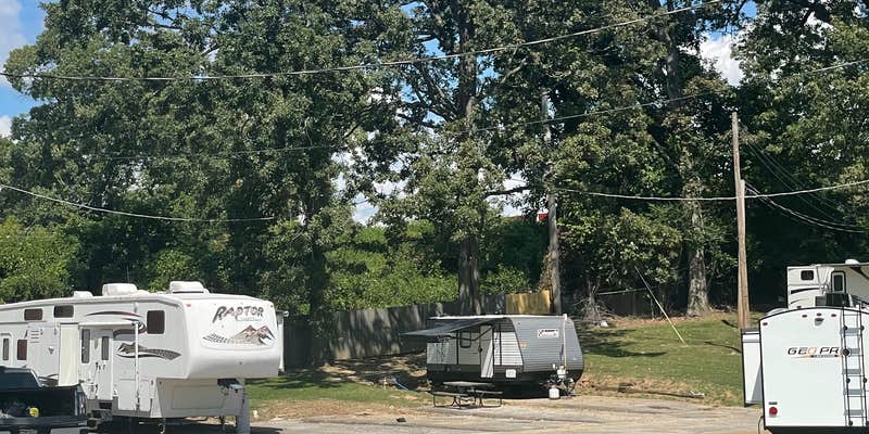 Camper submitted image from Elvis Presley Boulevard RV Park