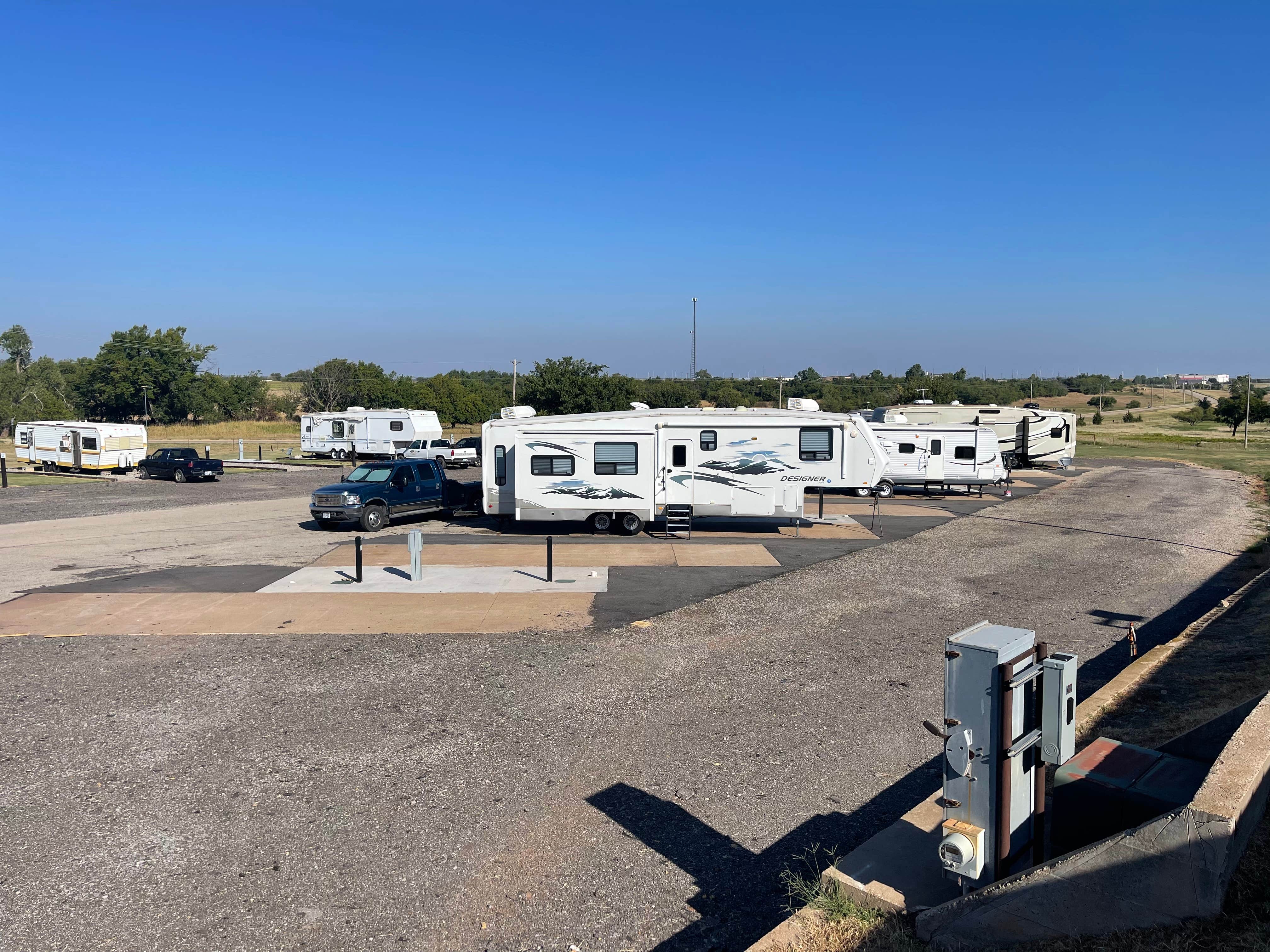 Camper submitted image from Sooner's Corner RV & Motel - 1