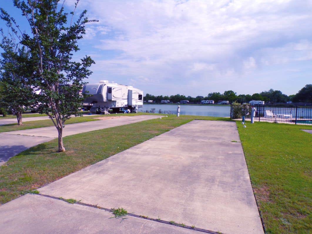 Camper submitted image from USA RV Resorts Lake Cove - 2