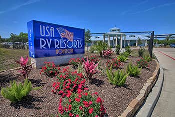 Camping near Eagles Point RV and Camping: USA RV Resorts Houston, South Houston, Texas