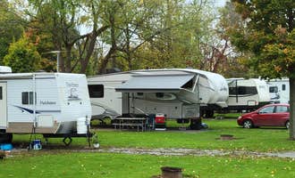 Camping near Gravel Ponds Fishing / Recreation / Camping: Southwoods RV Resort, Churchville, New York