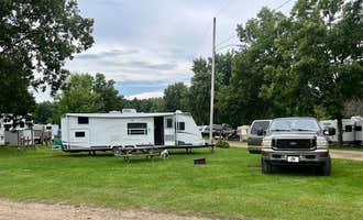 Camping near Waterloo Sugarloaf Modern — Waterloo Recreation Area: Oaks Campgrounds, Pleasant Lake, Michigan