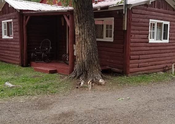 Cottonwood Cove Guest Ranch