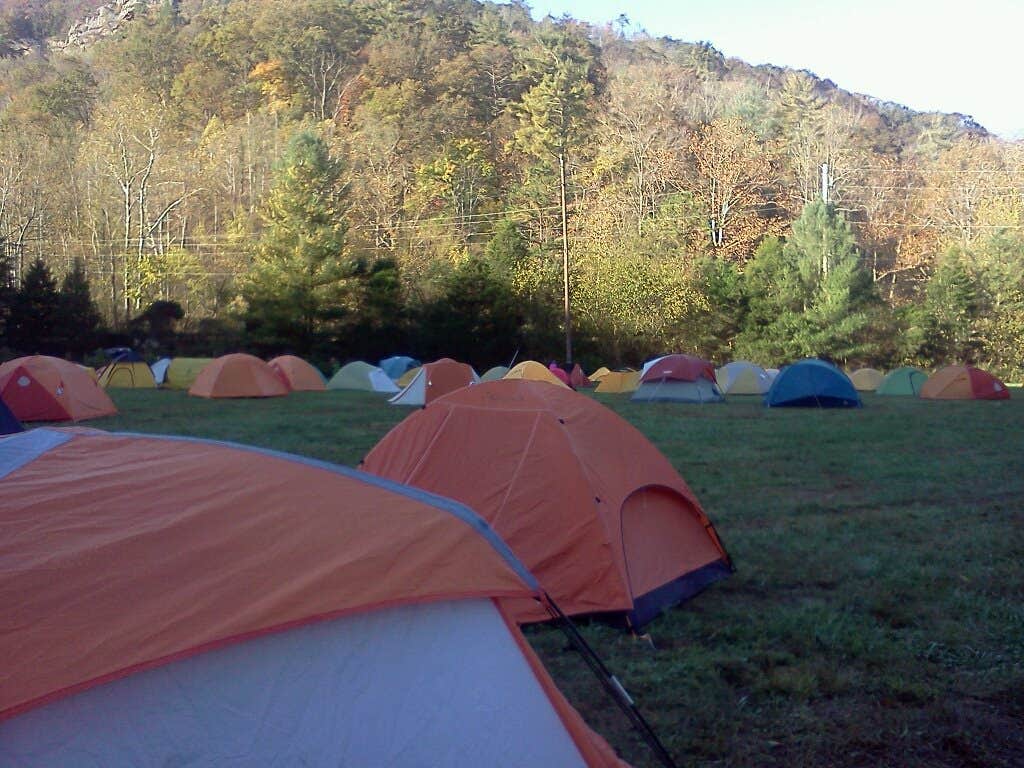 Camper submitted image from Red River Gorge Retreats (Miguel's Pizza) - 4