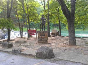 Devil's Den State Park Campground