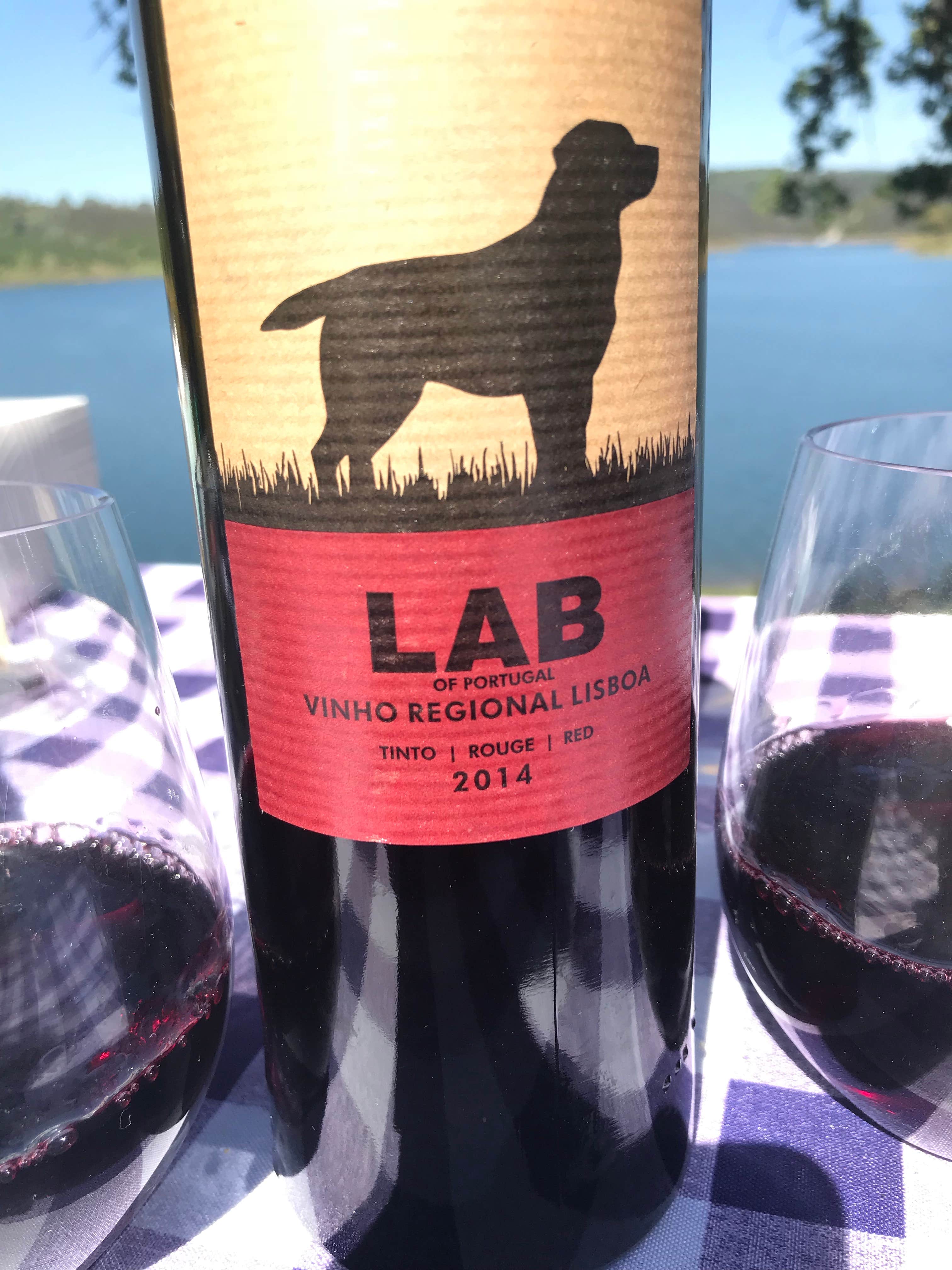 Portuguese wine with a Lab label. Nice !