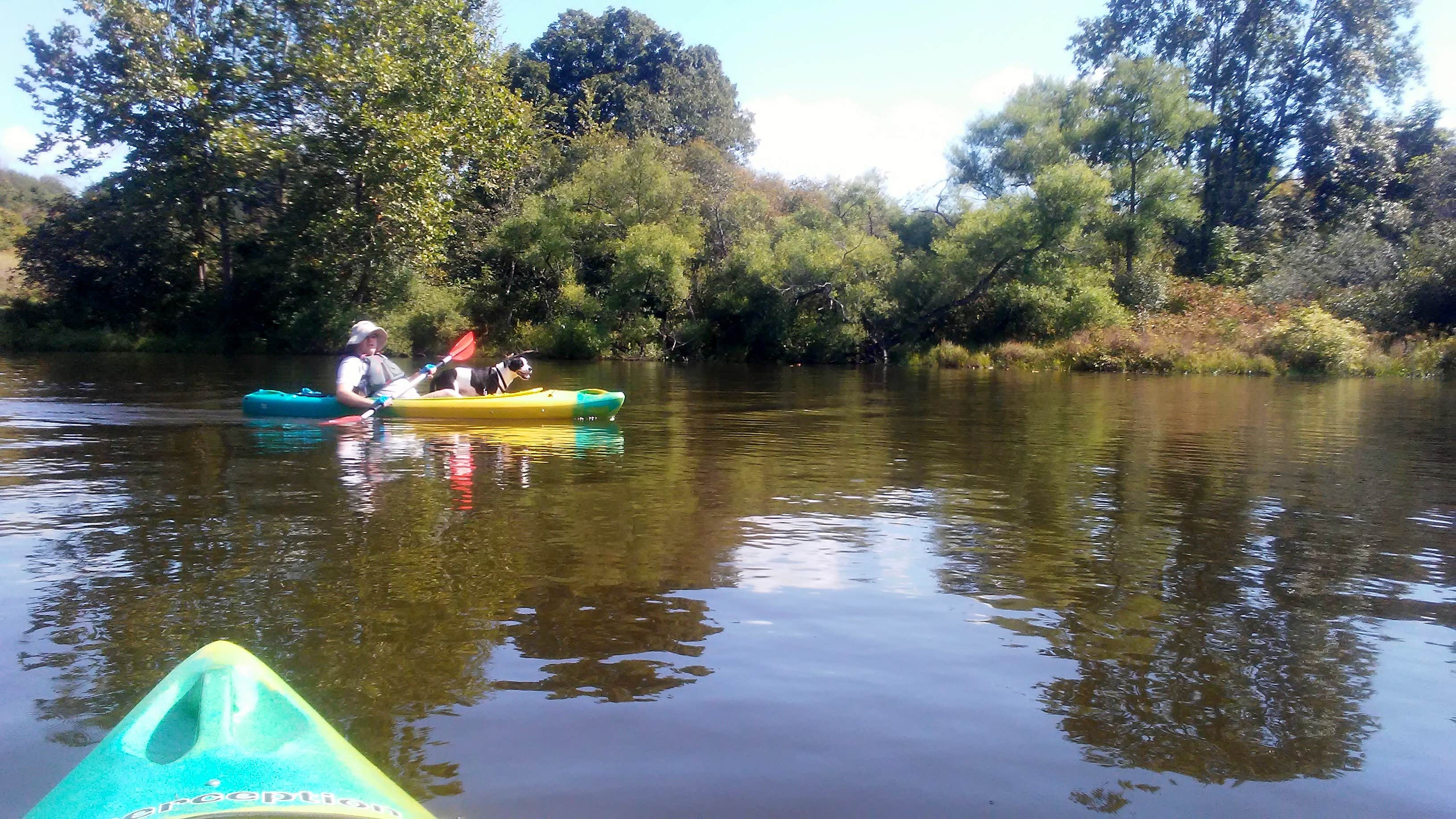 Escape to Serenity: Unwind at West Thompson Lake, Connecticut