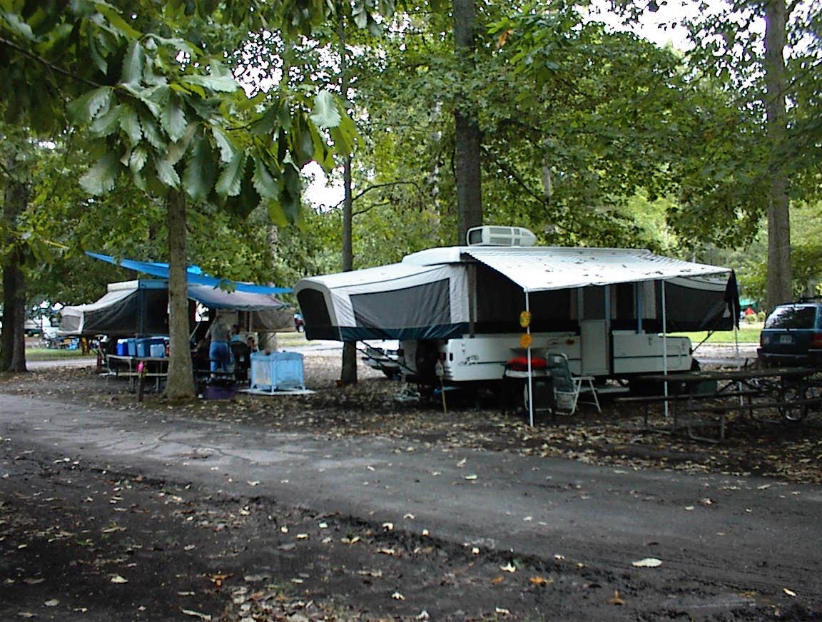 Camper submitted image from Holiday Trav-L-Park - 2