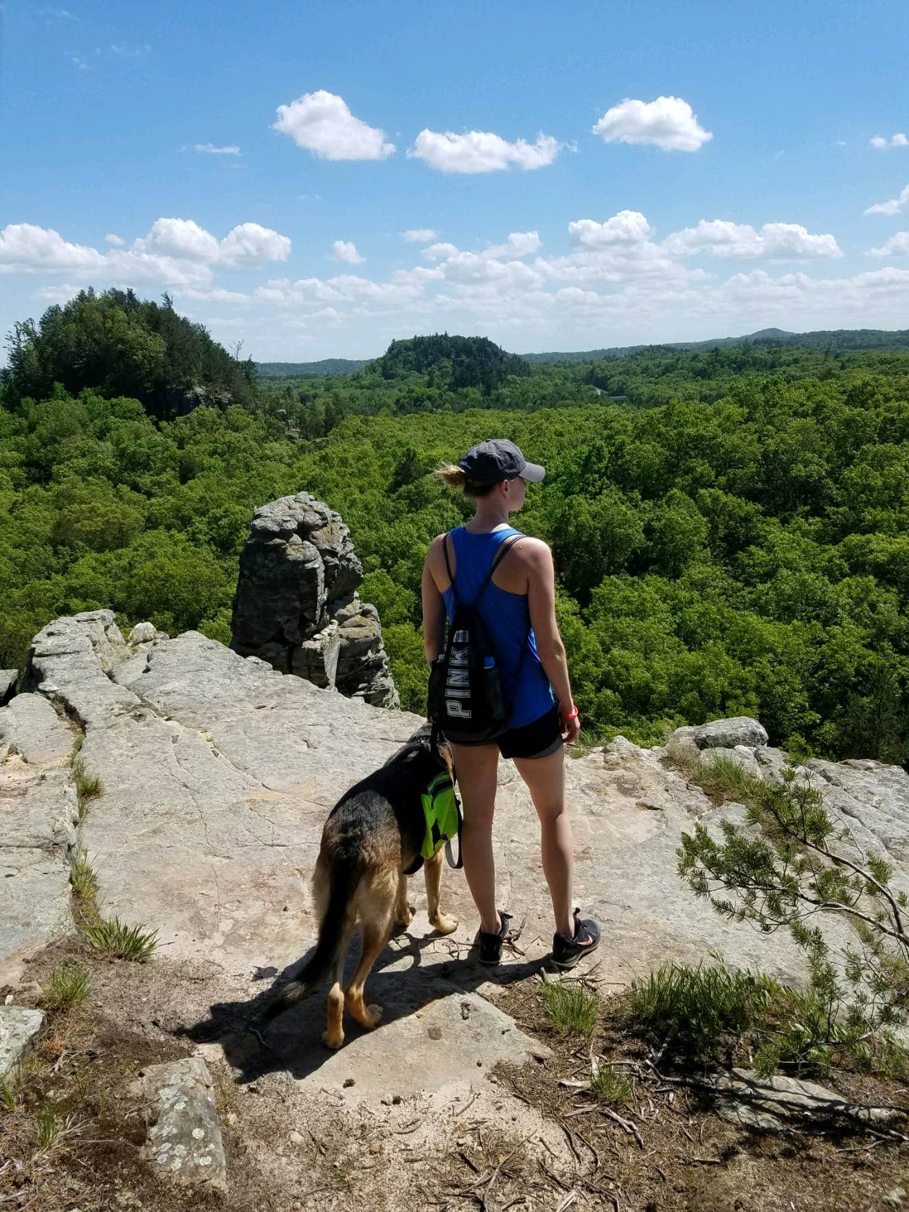 Mill bluff shop state park hiking