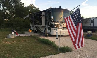 Camping near Paradise on Lake Texoma: RV Texoma, Gordonville, Texas