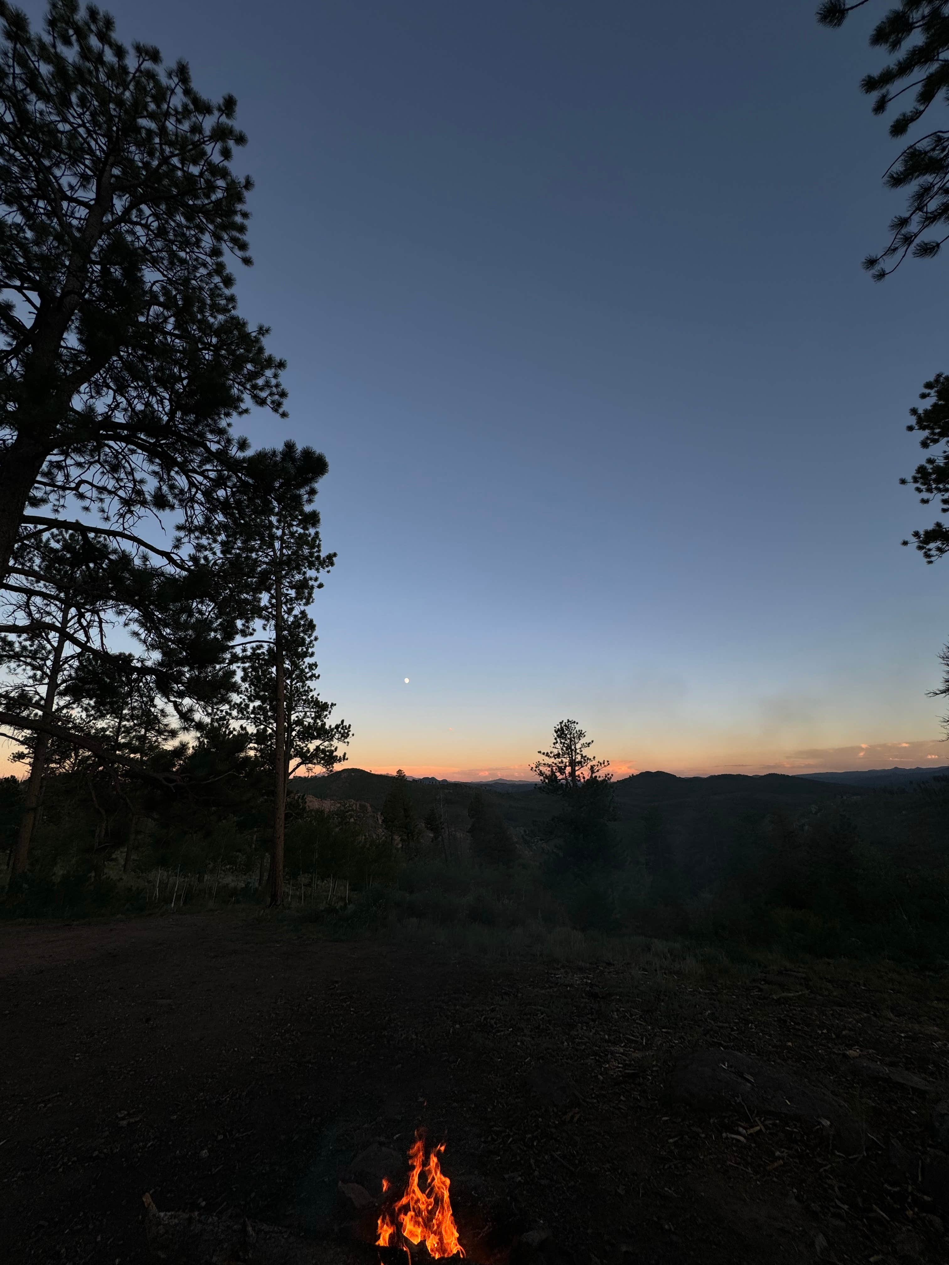 Camping near Round Mountain: 211E Overlook Dispersed, Lake George, Colorado