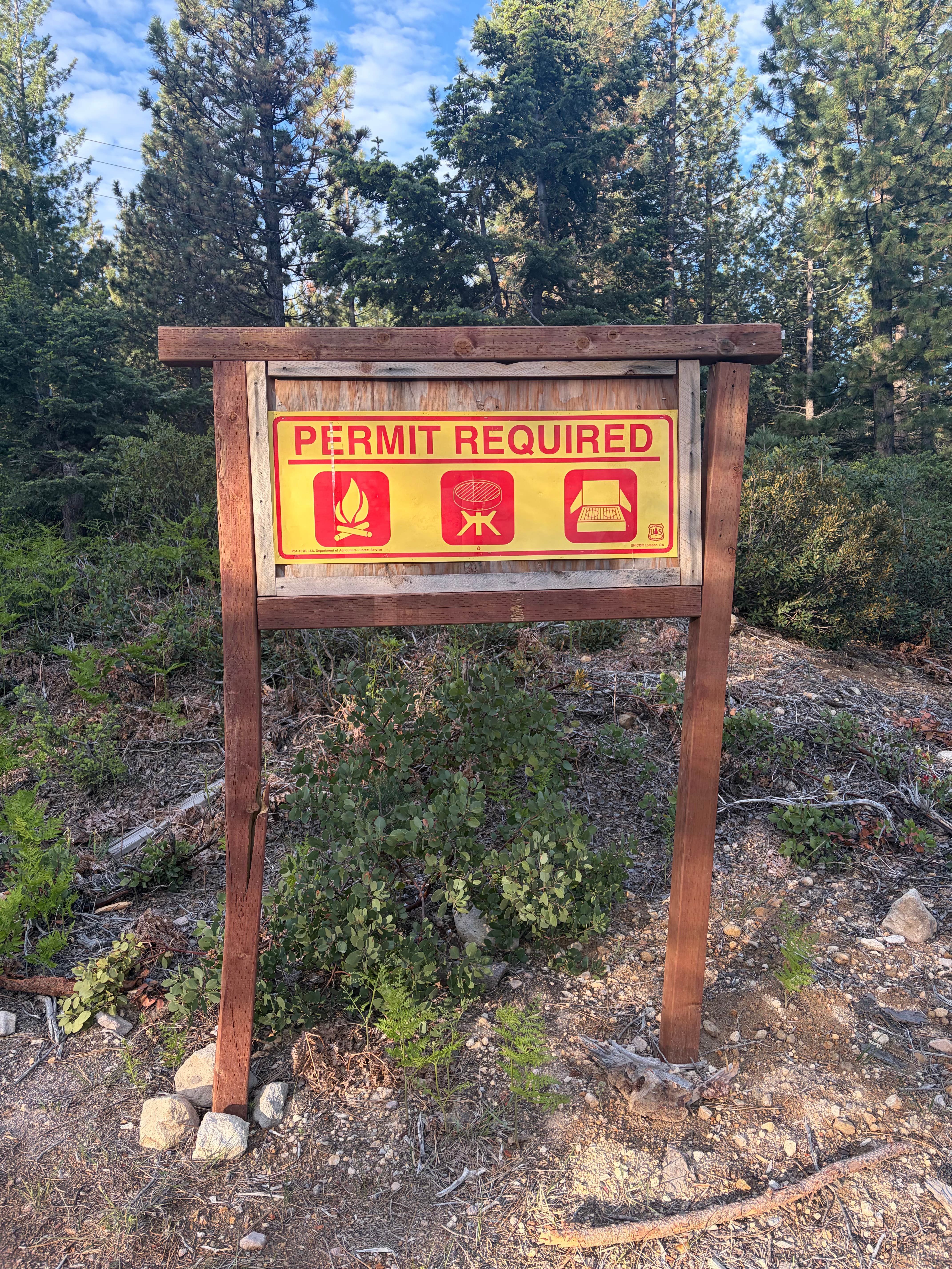 Signs & Maps