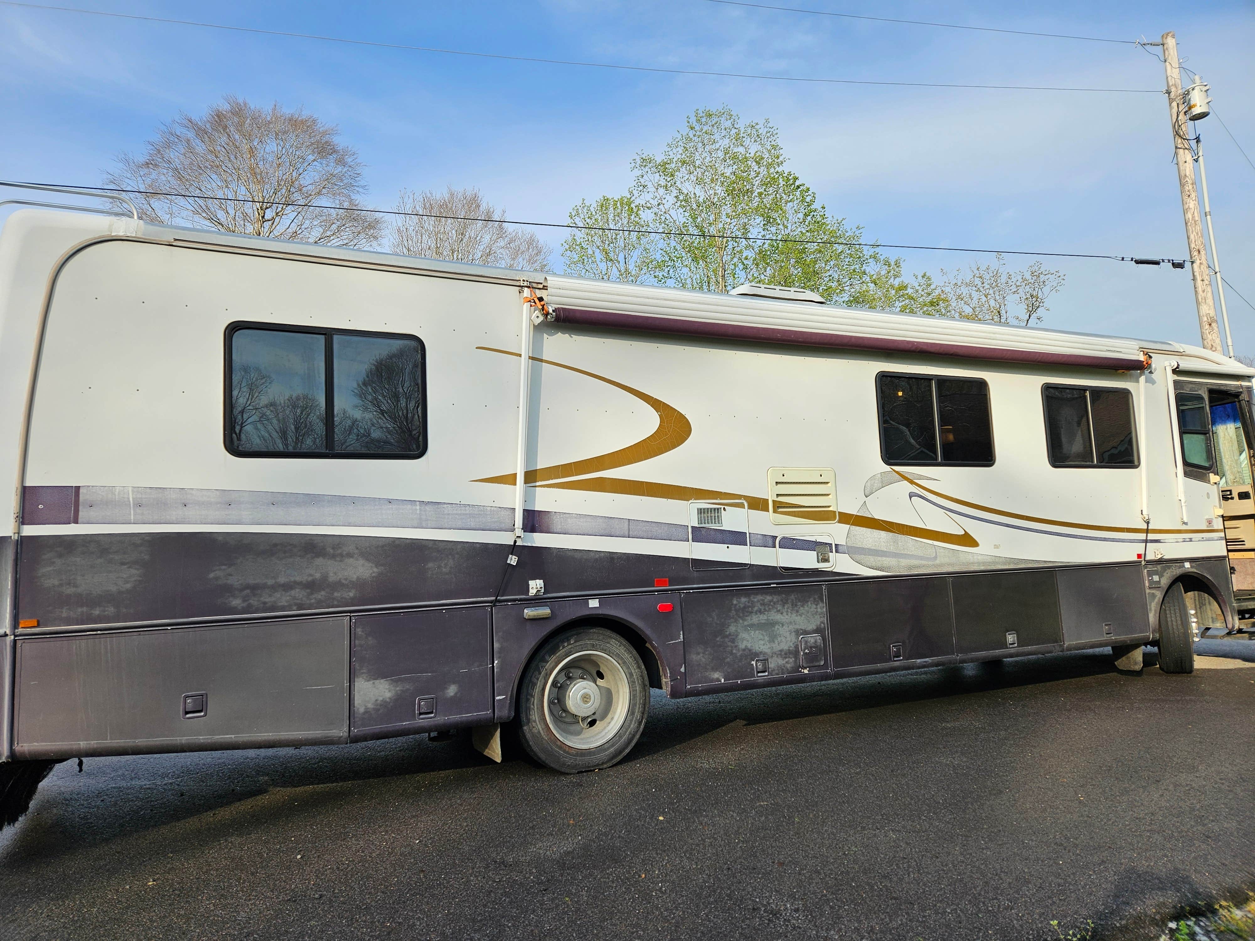 Bashful's photo of rv camping at Agricenter RV Park near Bartlett, TN