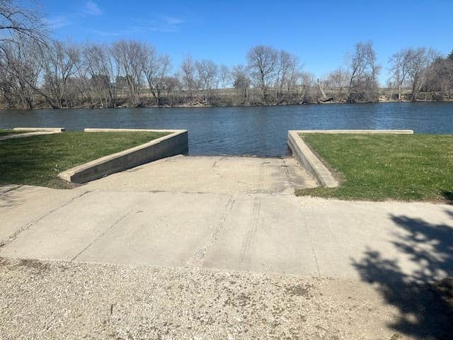 Camping near Big Wall Lake Wildlife Management Area: Alden riverview campground, Hampton, Iowa