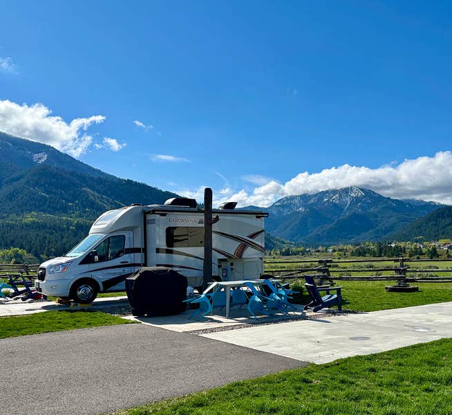 Alpine Campgrounds THE 10+ BEST Campgrounds near Alpine, WY
