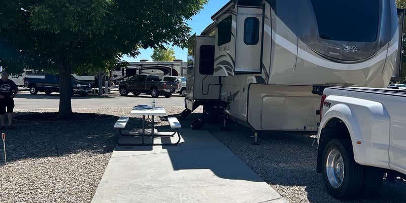 Camper submitted image from Ambassador RV Resort