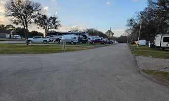 Camping near Mott: American RV Park, Navarro Mills Lake, Texas