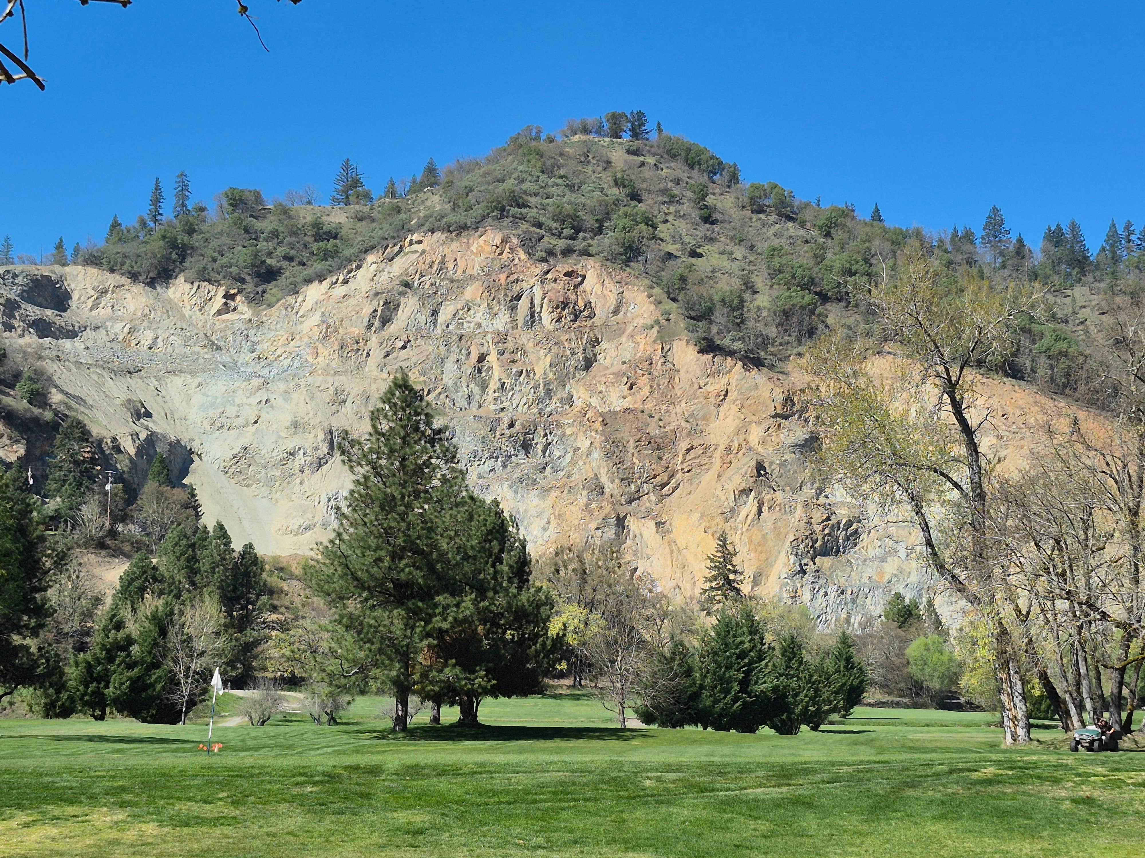 Applegate River RV Park/ Golf Resort