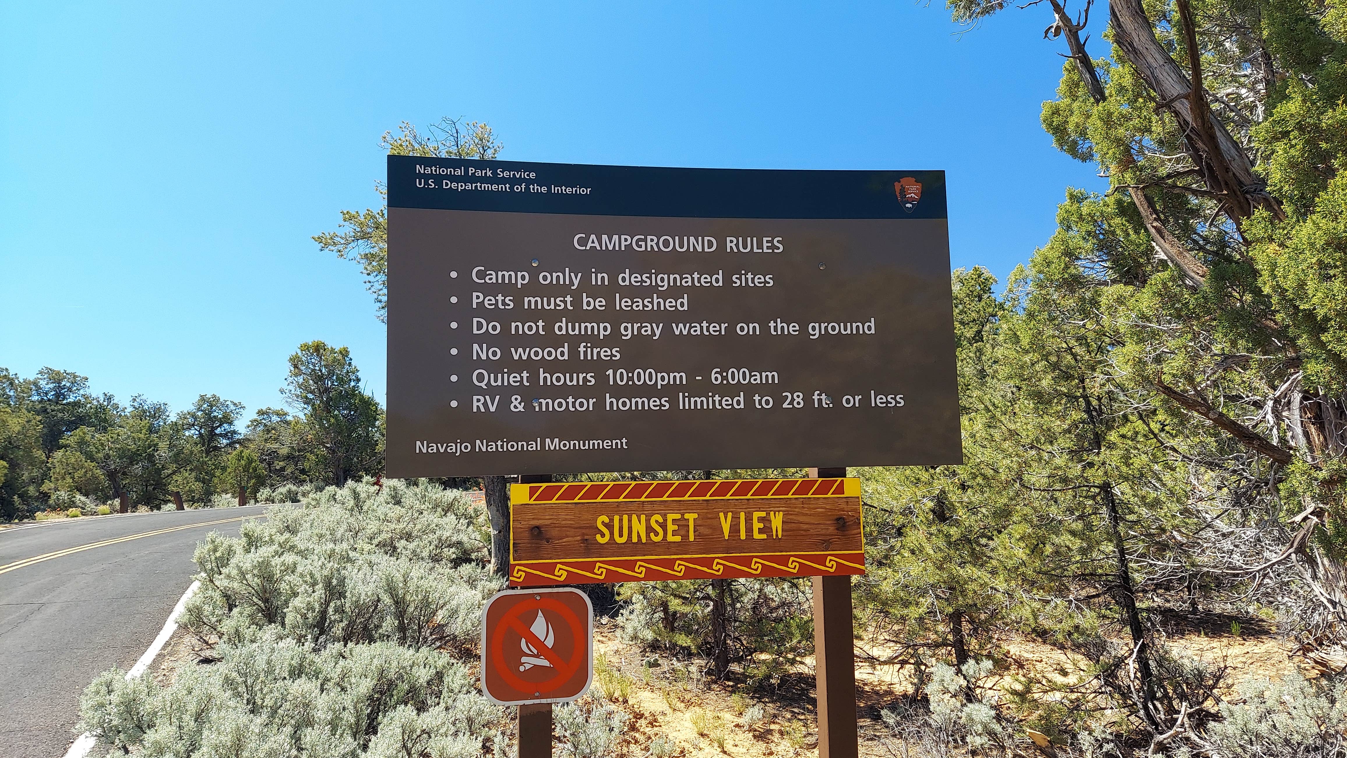 Signs & Maps