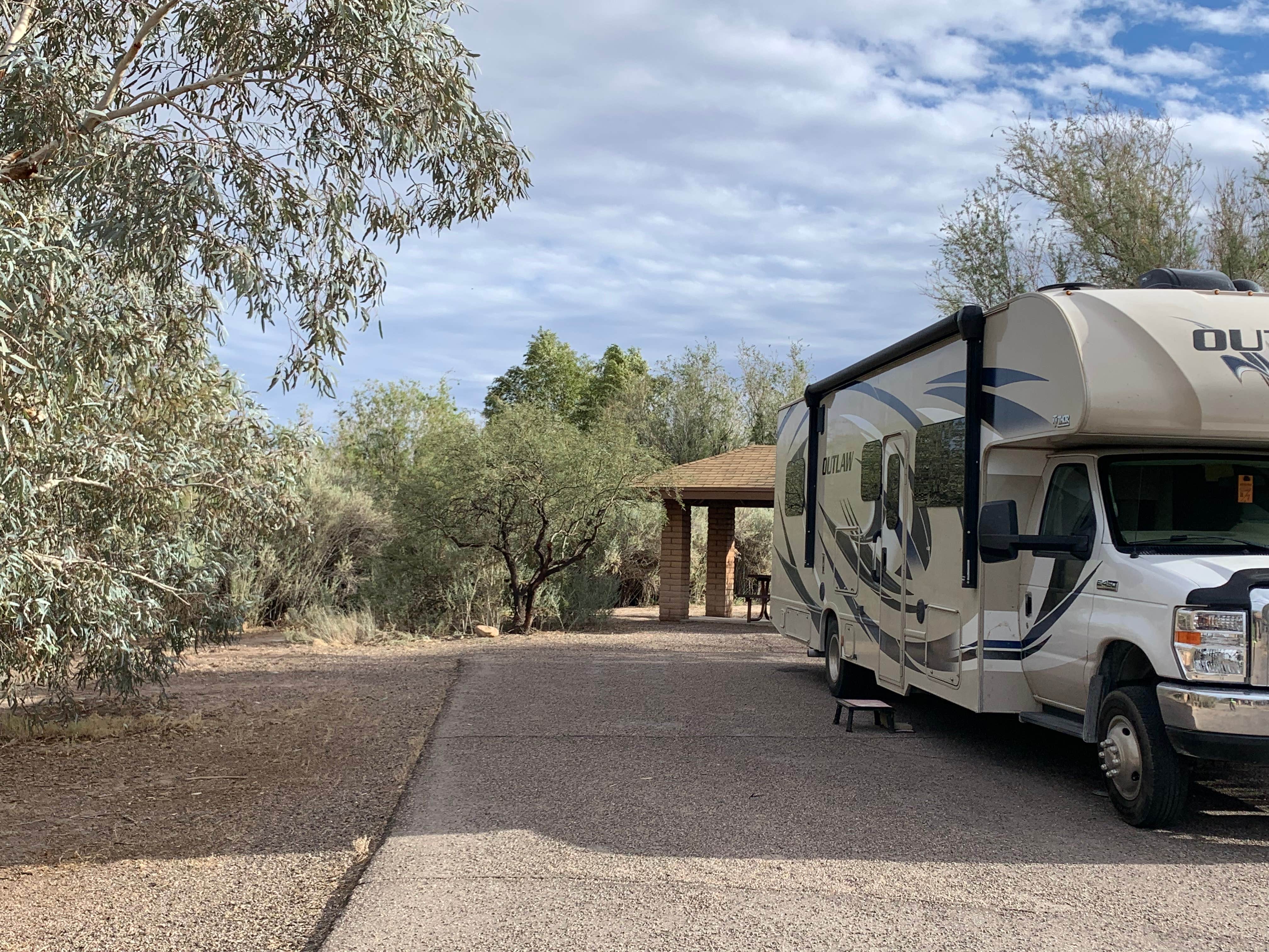 Shawn's photo of rv camping at Cottonwood Campground — Roper Lake State Park near Clifton, AZ