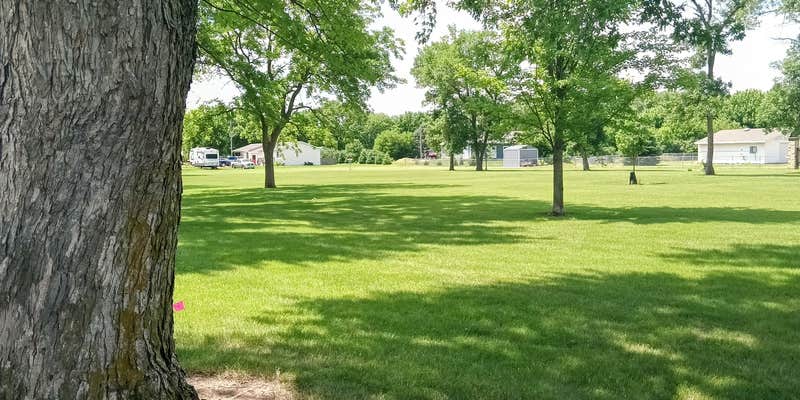 Camper submitted image from Armour Lions Park