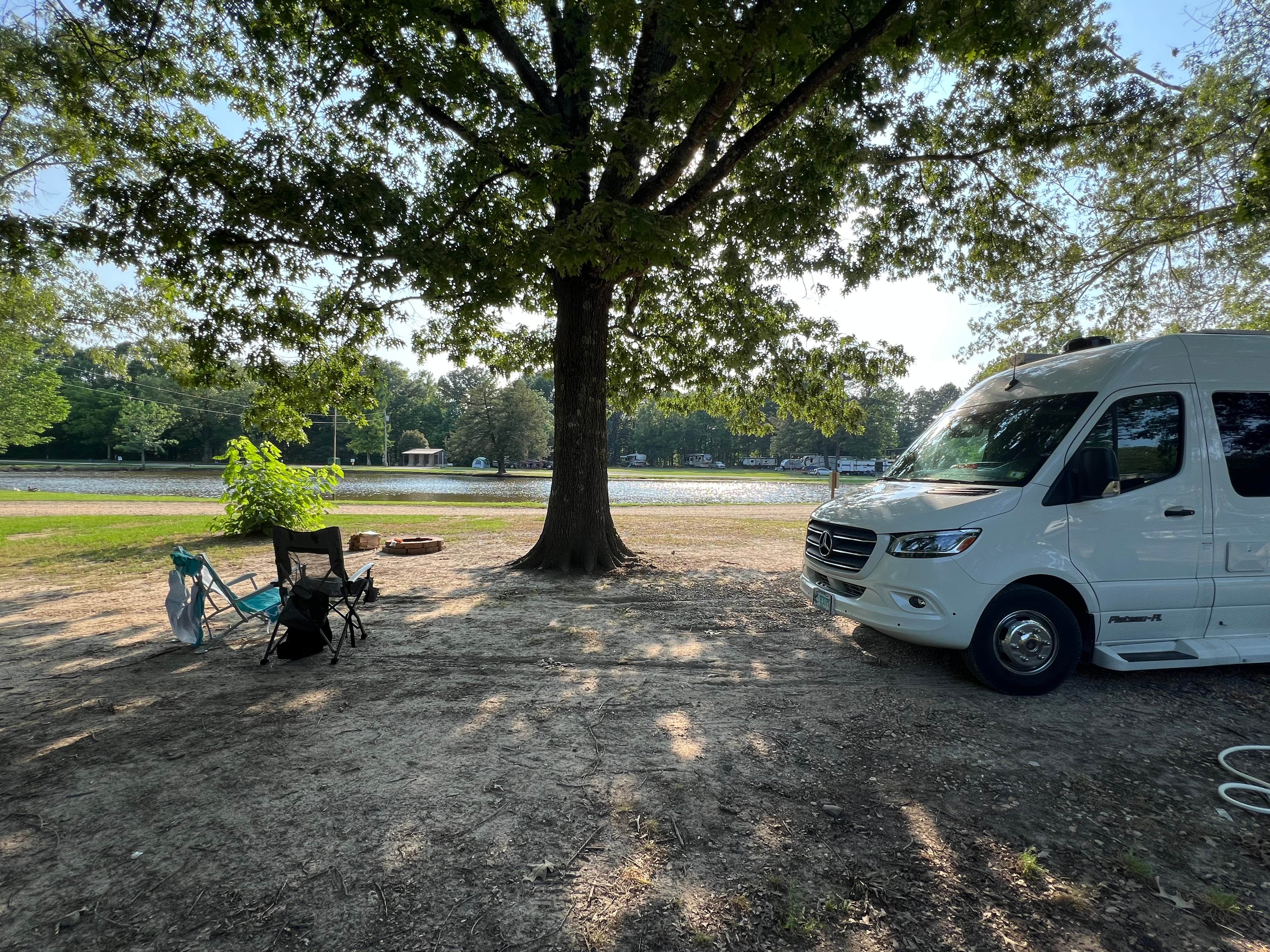 Camping near Ameristar RV Resort Park: Askew's Landing RV Campground, Raymond, Mississippi
