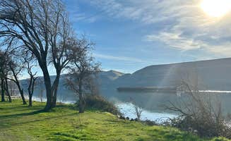 Jeff C.'s photo of a dispersed camping area at Avery Rec Area- Columbia River Gorge near Wishram, WA