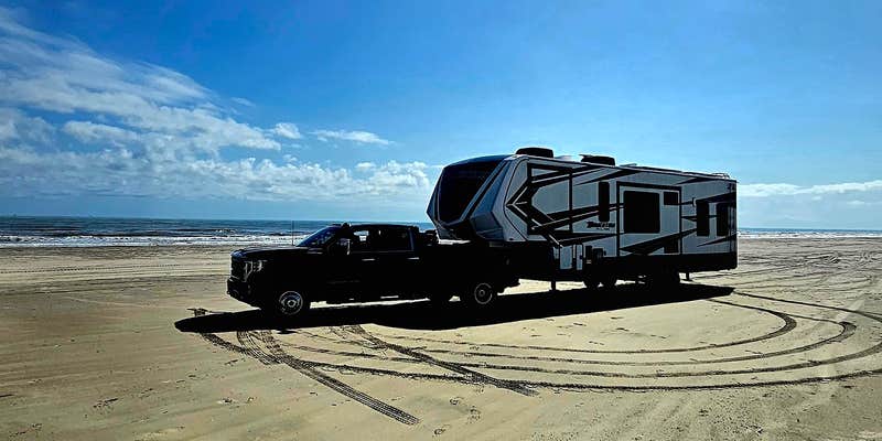Camper submitted image from Beach camping