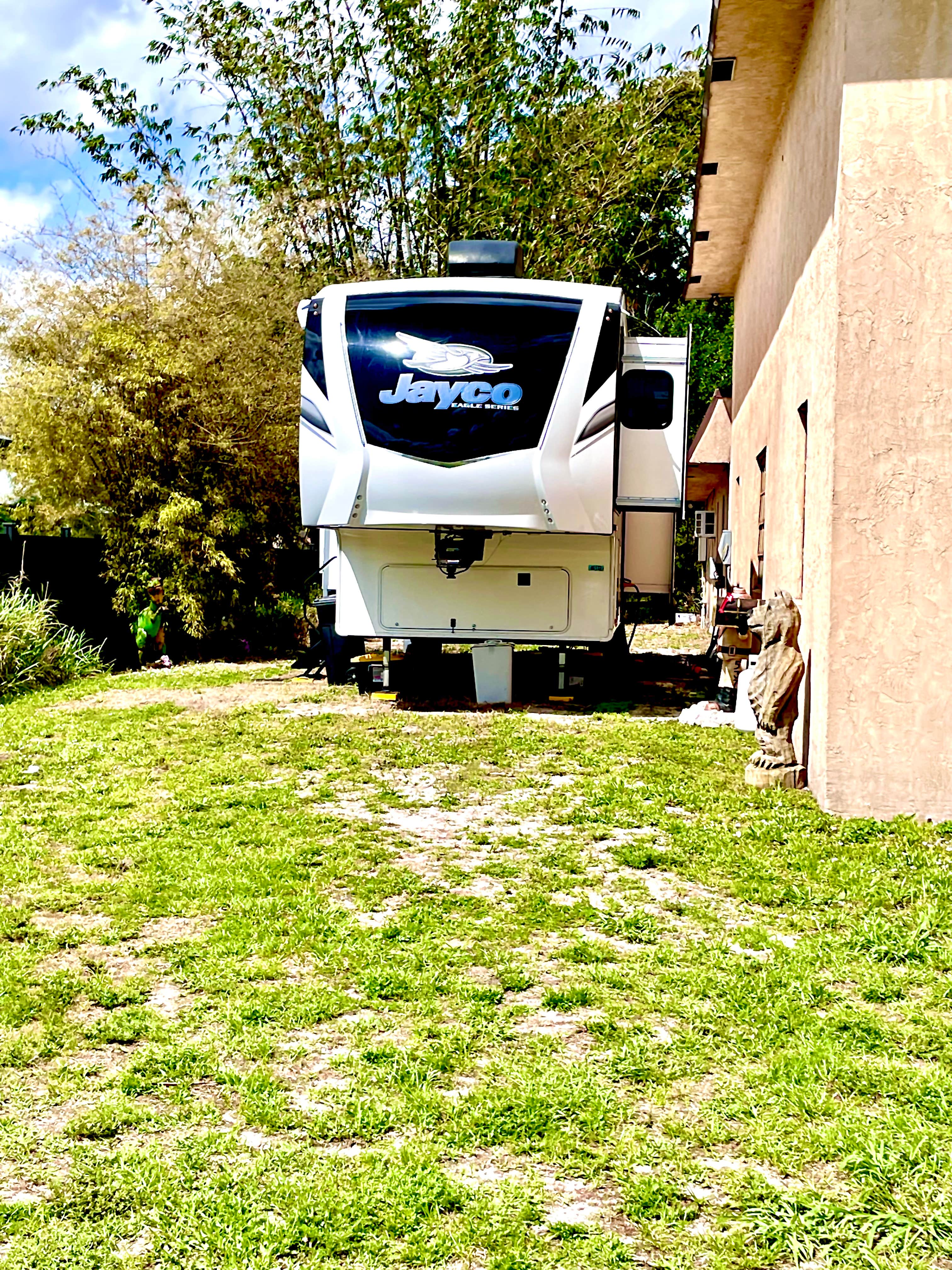 Camper submitted image from Bee Healthy Honey Farms - 5