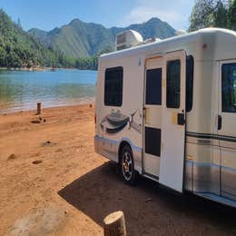 Beehive Point Shoreline Campground