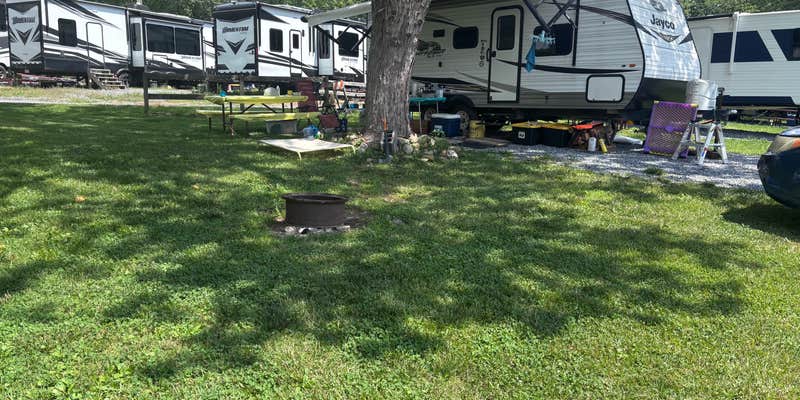 Camper submitted image from Birchview Campground