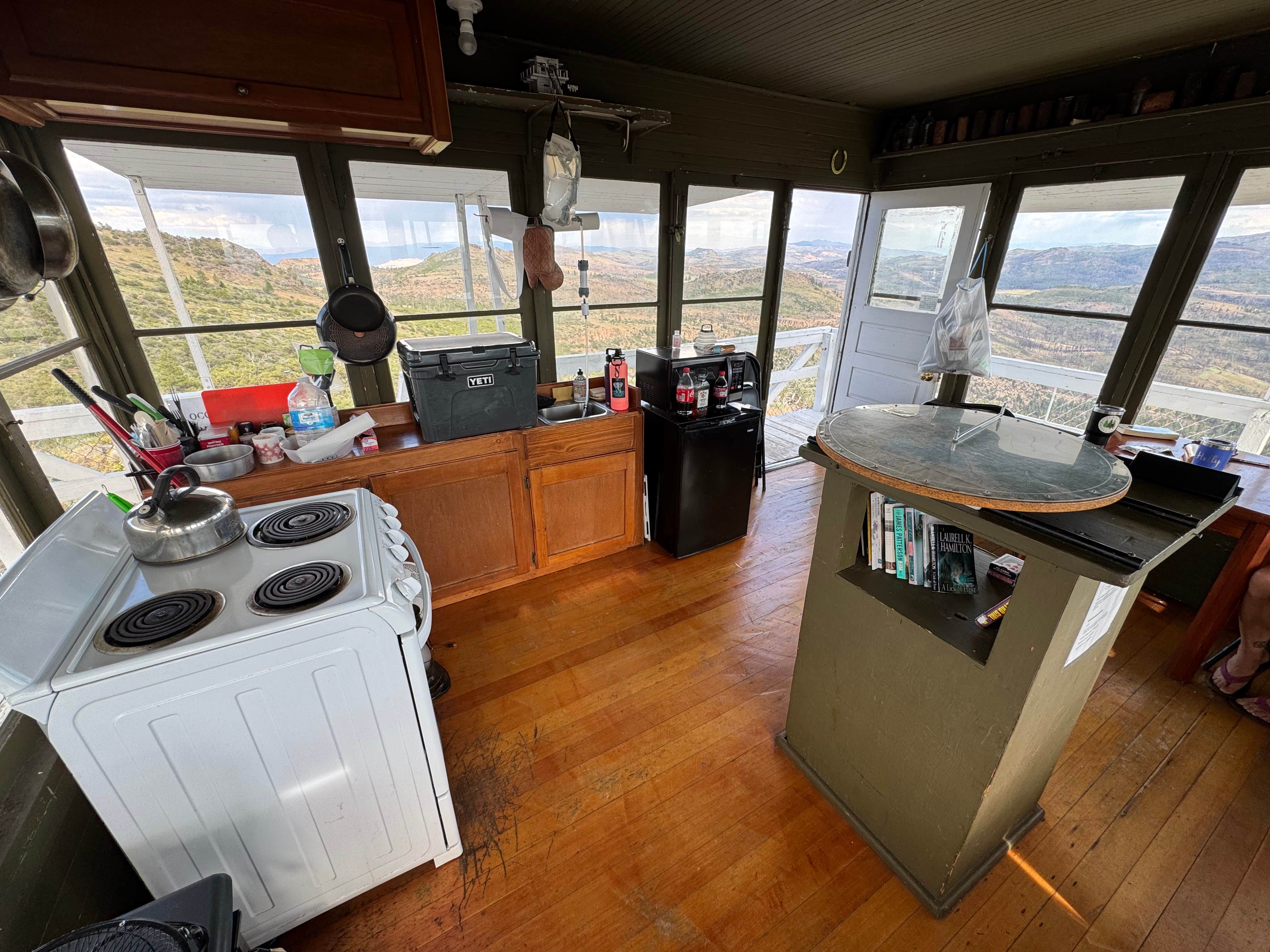 Camper submitted image from Black Mountain Lookout - 5